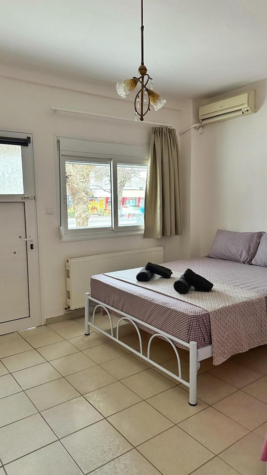 Elena Rooms-Apartments -B Аспровалта Екстериор снимка